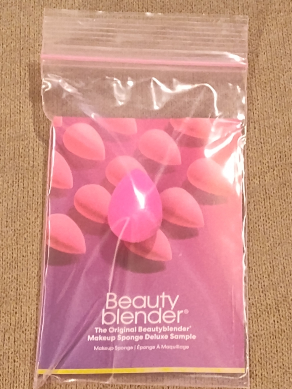 NWT! Beautyblender Makeup Deluxe Sponge Mini - Allure
